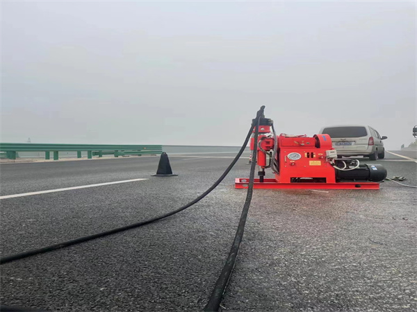 建德马路路基路面开裂下沉注浆加固灌浆